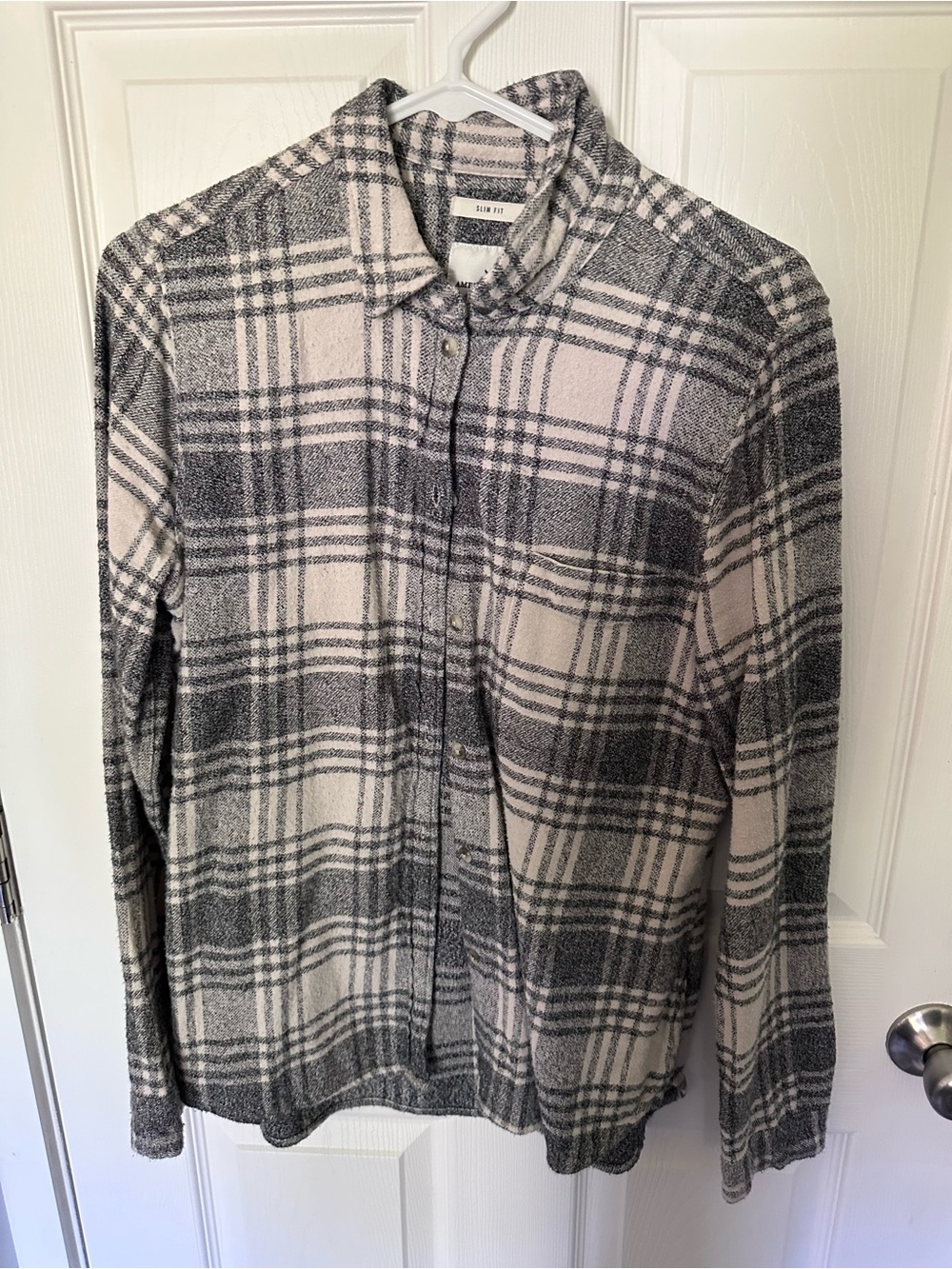 American Eagle Outfitters Gray and White Plaid Button-Down Shirt